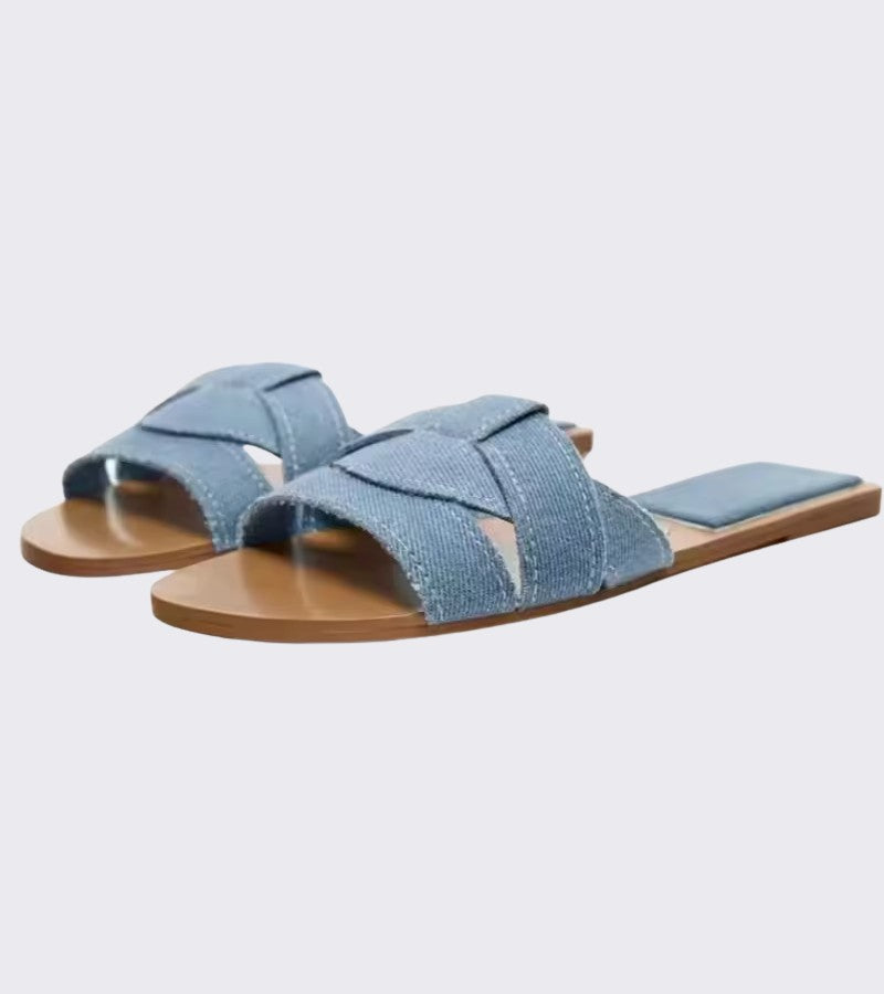 ZABA | Elegante Lage Sandalen met Gevlochten Design