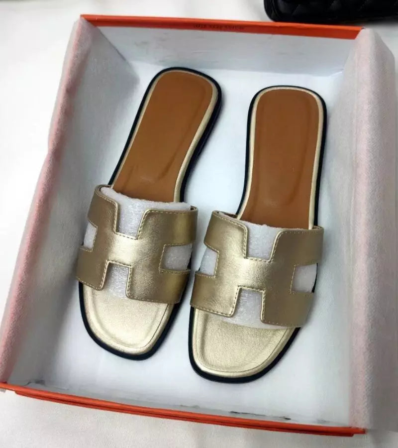 Yara™ | Elegante Slingback met Strass