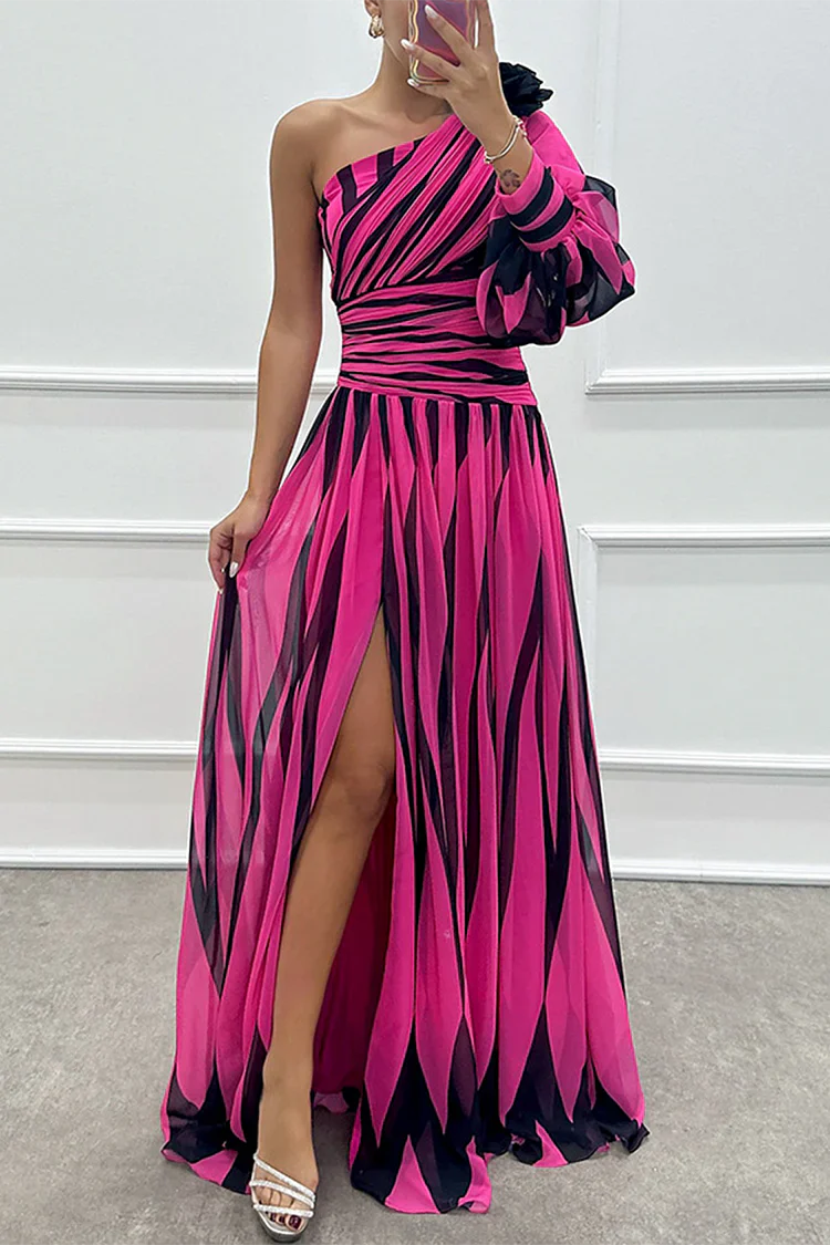 Karlijn – Gestreepte One-Shoulder Maxi-jurk