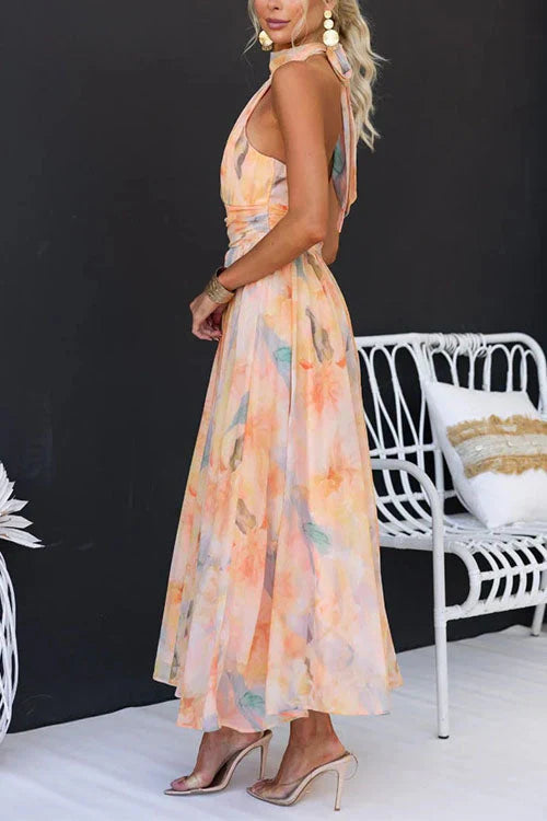 Petra – Halter Maxi Jurk met Open Rug