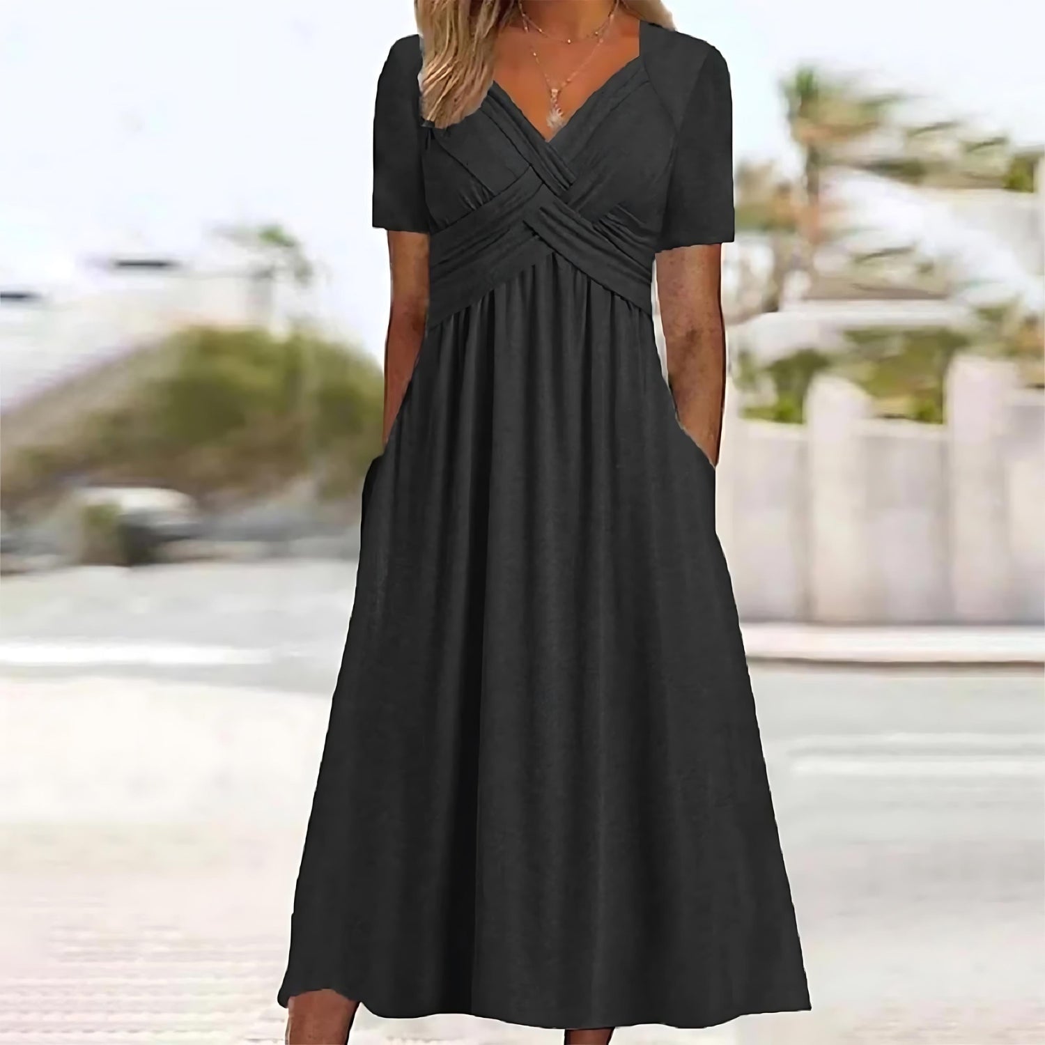 Yara | Elegante Midi-jurk met Buikbedekking