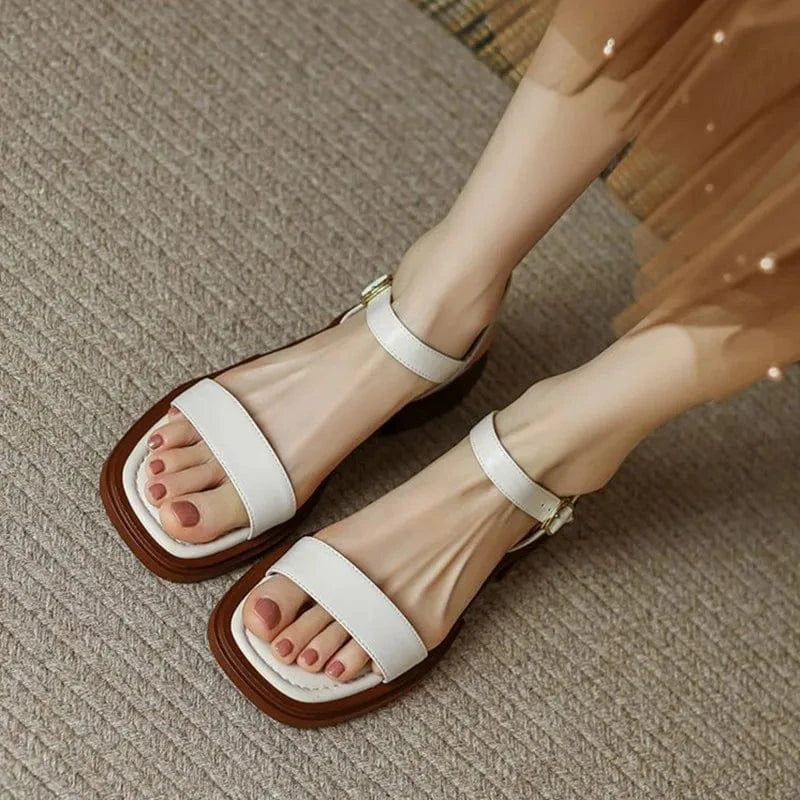 Clara Blokhak Sandalen