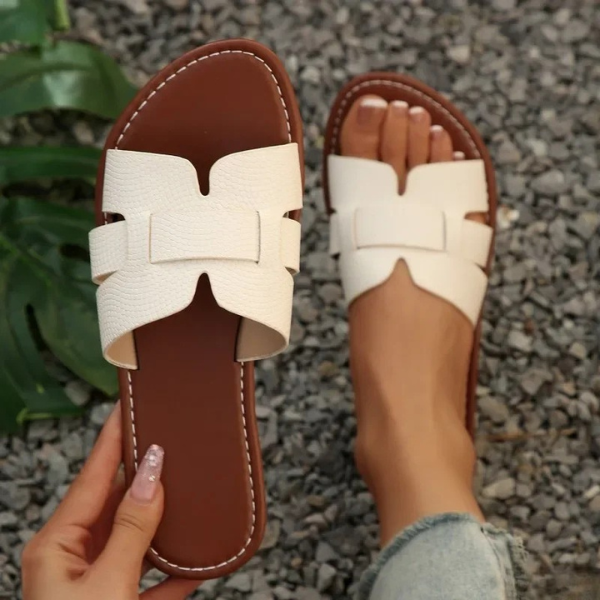 Nolia™ | Instap Klassieke Sandalen