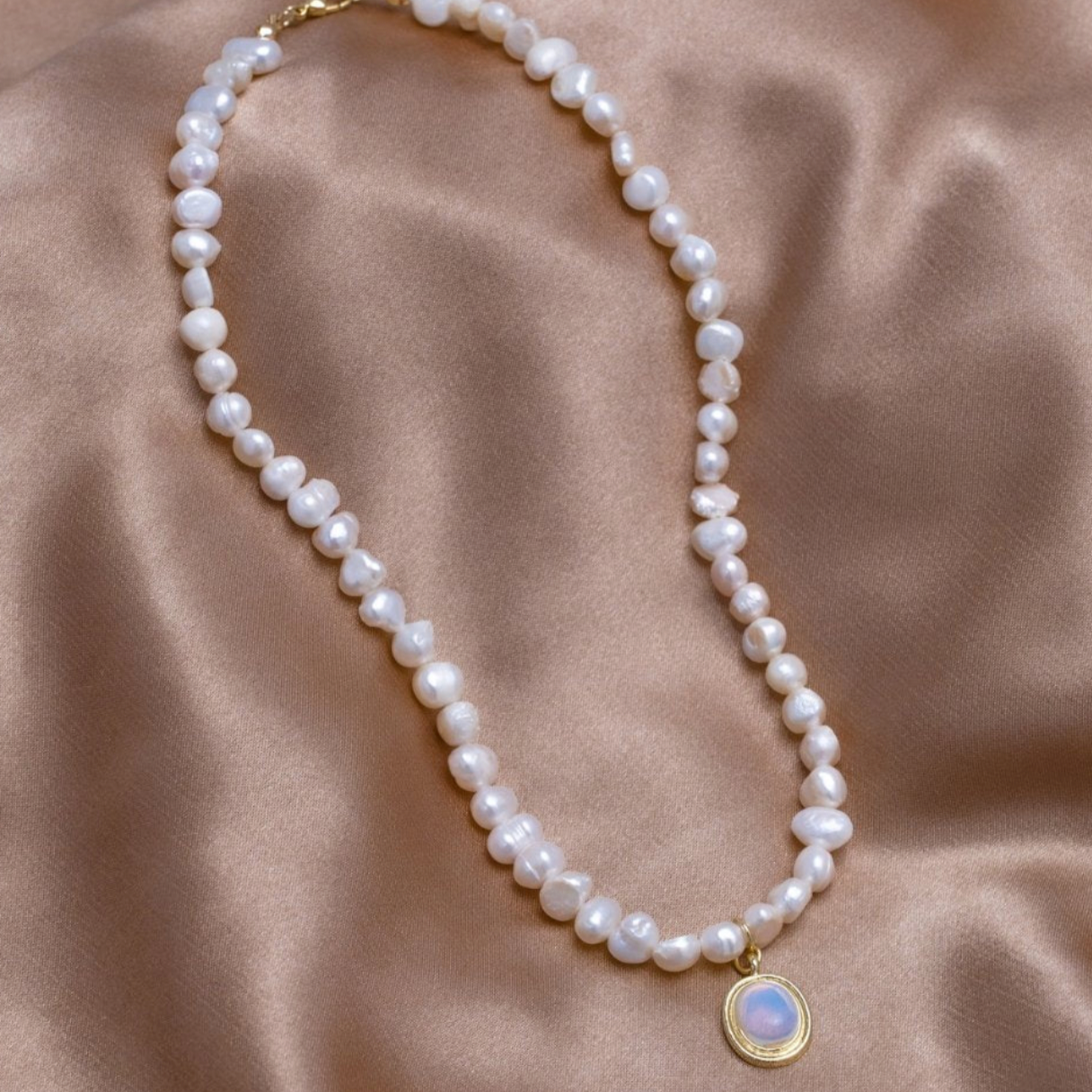 Isalie™ | Gouden Maansteen Kralenketting