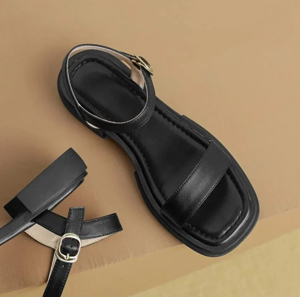 Clara Blokhak Sandalen